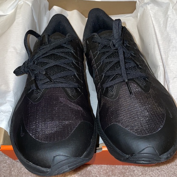 Nike Zoom Winflo 8 - Picture 3 of 5